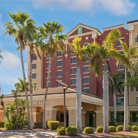 Embassy Suites Fort Myers - Естеро Екстер'єр фото