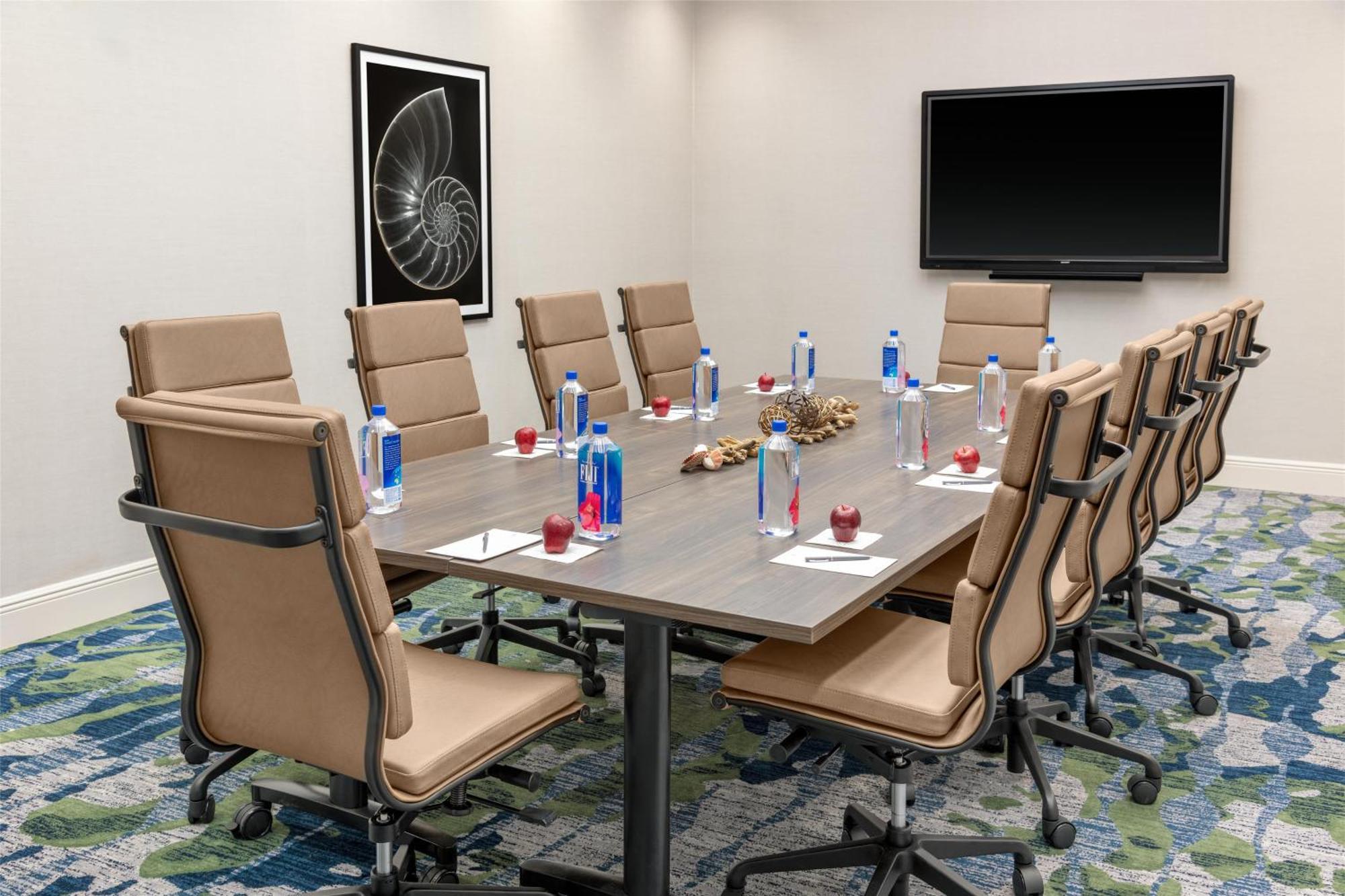 Embassy Suites Fort Myers - Естеро Екстер'єр фото